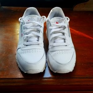 Girls Reebok Classics